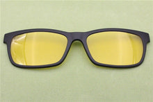 Load image into Gallery viewer, Model 007 single clipping polarized rectangle sunglasses lenses for Myopia Presbyopia eyeglasses extra clip on sunglasses lens