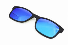 Carica l&#39;immagine nel visualizzatore di Gallery, Model No TJ003 single clipping TAC polarized rectangle sunglasses lenses for myopia hyperopia eyeglasses extra clip on sunlens