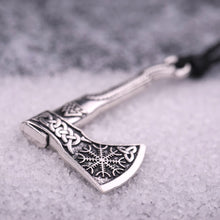 Carica l&#39;immagine nel visualizzatore di Gallery, My shape Nordic Vikings Necklace The Fehu Feoh Fe Rune Axe Amulet compass viking runes pendant Scandinavian Necklace