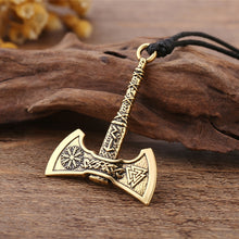 Carica l&#39;immagine nel visualizzatore di Gallery, My shape Nordic Vikings Necklace The Fehu Feoh Fe Rune Axe Amulet compass viking runes pendant Scandinavian Necklace