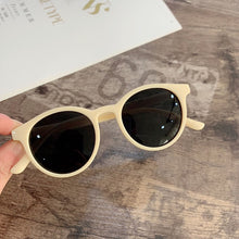 Load image into Gallery viewer, NLAJIZTY Kids Sunglasses Boys And Girls Retro Children Sunglasses Round Sun Glasses Vintage Baby Oculos Retro Eyewear