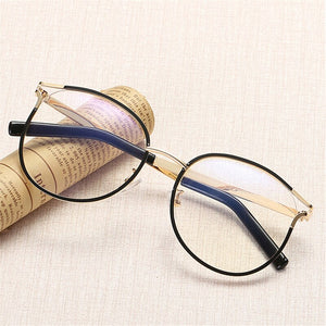 Trendy Cat Eye Glasses Frames for Women Transparent Optical Eyeglasses Ladies Metal Hollow Frame Female Fake Eyewear