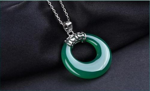 Natural Chalcedony Inlaid 925 Silver Pendant Necklace Fashion Jewelry Wholesale