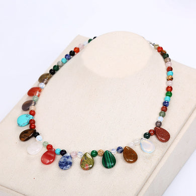 Pietra naturale Arcobaleno Collana di cristallo colorato Collana con pendente a goccia d'acqua Catena di perline Gioielli da donna Collana con piuma iniziale da uomo 