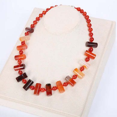 Collana in pietra naturale di agata rossa Gioielli da donna Collana vintage da donna Power Reiki femminile in quarzo rosa Infinity Maxi Chocker Uzi 