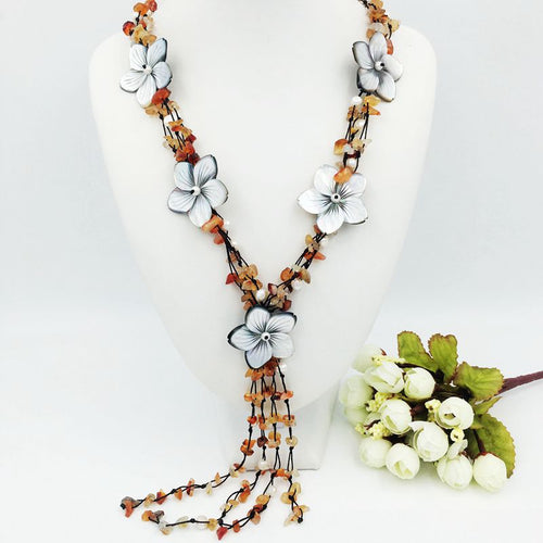 Pietra naturale Agata rossa, Fiori di conchiglia, Perla con collana di chiusura a ginocchiera in giada circa 60 cm Gioielli da donna di moda 