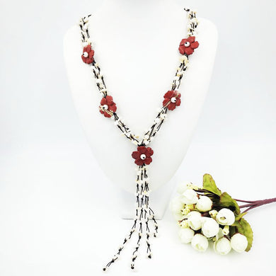 Conchiglia in pietra naturale, fiori di diaspro rosso, perla con collana di chiusura a ginocchiera in giada circa 60 cm Gioielli da donna di moda 