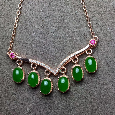 Collana con gemma di diaspro verde naturale Collana con pendente in pietra preziosa naturale S925 scheggia da donna moda romantica festa del cuore gioielleria raffinata 