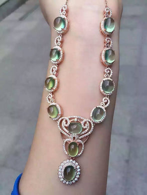 Collana di prehnite verde naturale Collana con pendente in pietra preziosa naturale Collana in nastro 925 da donna alla moda Gioielleria raffinata per feste da donna rotonde fortunate 