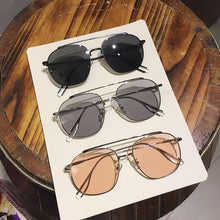 Load image into Gallery viewer, 2023  Women Sunglasses Cute Transparent Light Sunglasses Female Ins Personality Decorative Gradient Glasses UV400