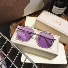 Load image into Gallery viewer, 2023  Women Sunglasses Cute Transparent Light Sunglasses Female Ins Personality Decorative Gradient Glasses UV400