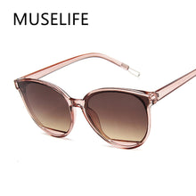 Carica l'immagine nel visualizzatore di Gallery, 2023 Sunglasses Women Vintage Metal Mirror Classic Vintage Sun Glasses Female Oculos De Sol Feminino UV400
