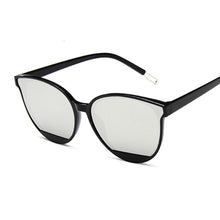 Carica l'immagine nel visualizzatore di Gallery, 2023 Sunglasses Women Vintage Metal Mirror Classic Vintage Sun Glasses Female Oculos De Sol Feminino UV400