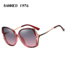 Carica l'immagine nel visualizzatore di Gallery, Women Polarized Sunglasses  Lady's UV400 Diamond Pochromic Feminin Cool Sun Glasses Vintage Oculos