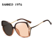 Carica l'immagine nel visualizzatore di Gallery, Women Polarized Sunglasses  Lady's UV400 Diamond Pochromic Feminin Cool Sun Glasses Vintage Oculos