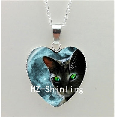 New Black Cat and Moon Heart Necklace Animal with Moon Heart Pendant Jewelry Women Heart Shaped Necklace HZ3