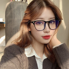 Carica l&#39;immagine nel visualizzatore di Gallery, Blue Light Blocking Glasses Frame Oversized Women&#39;s Eyeglasses Transparent Computer Anti Blu-Ray Men Spectacles Frames