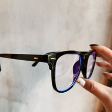 Carica l&#39;immagine nel visualizzatore di Gallery, Blue Light Blocking Glasses Frame Oversized Women&#39;s Eyeglasses Transparent Computer Anti Blu-Ray Men Spectacles Frames