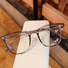 Carica l&#39;immagine nel visualizzatore di Gallery, Blue Light Blocking Glasses Frame Oversized Women&#39;s Eyeglasses Transparent Computer Anti Blu-Ray Men Spectacles Frames