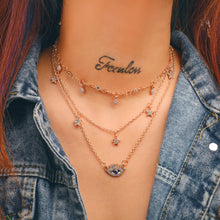 Carica l&#39;immagine nel visualizzatore di Gallery, Collana con ciondolo in oro con croce multistrato bohémien per donna, collane girocollo con lettera punk 2020, regalo per gioielli con parole di moda
