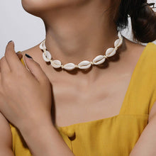 Load image into Gallery viewer, New Boho Shells Neckalce Women Summer Beach Conch Shell Choker Black White Rope Collar Chain Natural Seashell Necklaces Jewelry