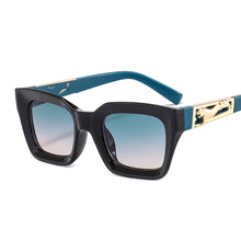 Load image into Gallery viewer, Brand Design European and American Box Men&#39;s and Women&#39;s Modern Sunglasses Cheetah Decorated Sunglasses Sunglas