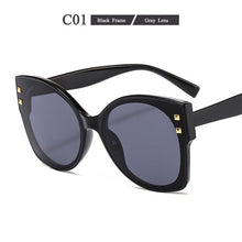 Load image into Gallery viewer, Butterfly Plastic Womens Sunglasses Vintage  Trend Ladies Outdoor Personality  Glasses