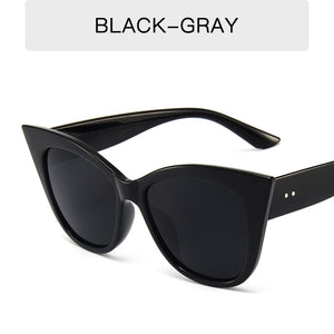 Cat Eye Sunglasses Woman Big Frame Cat Sun Glasses Female Retro Shades UV400 Black White Color Oculos De Sol