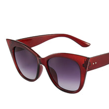 Carica l&#39;immagine nel visualizzatore di Gallery, Cat Eye Sunglasses Woman Big Frame Cat Sun Glasses Female Retro Shades UV400 Black White Color Oculos De Sol