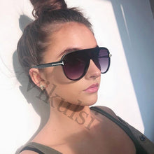 Load image into Gallery viewer, Classic Ladies Pilot Round Sunglasses Women Retro Oversized Sun Glasses  Driving Men Sun Glasses zonnebril dames UV400
