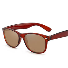 Load image into Gallery viewer, Color-Changing Ocean Film Polarized Sunglasses, Men&#39;s And Women&#39;s Trend Sunglasses, Gradient Glasses