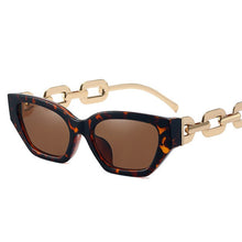 Carica l&#39;immagine nel visualizzatore di Gallery, Designer Chain Ladies Cat Eye Sunglasses Trends  Brand Small Frame Sun Glasses Women  Metal Glasses UV400
