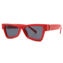 Load image into Gallery viewer, European and American Triangle Modern Small Frame Sunglasses Men and Women Personality Trend Niche Sunglasses