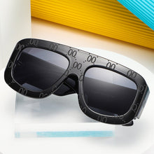 Load image into Gallery viewer, European and American large frame sunglasses for men and women casual sunglasses