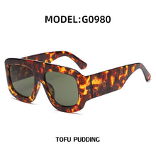 Load image into Gallery viewer, European and American large frame sunglasses for men and women casual sunglasses
