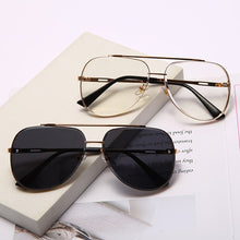 Load image into Gallery viewer, Classic Pilot Sunglasses Cool Men Brand Design Metal Sun Glasses Vintage Women Shades UV400 Oculos De Sol