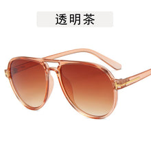 Load image into Gallery viewer, Cool Aviation Style Gradient Sunglasses Men Women Driving Vintage Brand Design Men Sun Glasses Oculos De Sol