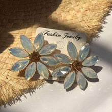 Load image into Gallery viewer, Designer Women Girls Rhinestone Crystal Sunglasses Retro Decor Floral Flower Sunglasses Summer Beach Glasses