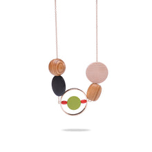 Carica l&#39;immagine nel visualizzatore di Gallery, New Fashion Geometric Necklace Wood Pendant Golden Link Chain Long Necklace Women Jewelry Personality Jewelry Nice Gift