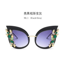 Load image into Gallery viewer, Green Diamond Oversized Sunglasses Women Designer  Cat Eye Sunglasses Transparent Frame Vintage Shades