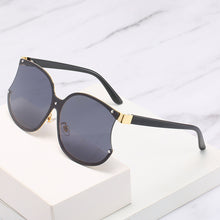 Load image into Gallery viewer, Irregular Round Sunglasses One Piece Apple Brand Designer Eyeglasses Funny Decoration Oculos Female