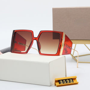 Letter Sunglasses Women Men Brand Designer Gradients Lens Alloy PC Frame  Selling Quality Square Pink