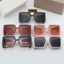 Carica l&#39;immagine nel visualizzatore di Gallery, Letter Sunglasses Women Men Brand Designer Gradients Lens Alloy PC Frame  Selling Quality Square Pink