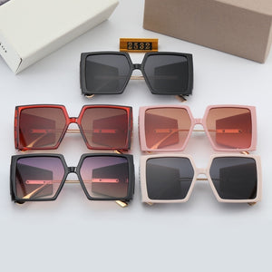 Letter Sunglasses Women Men Brand Designer Gradients Lens Alloy PC Frame  Selling Quality Square Pink