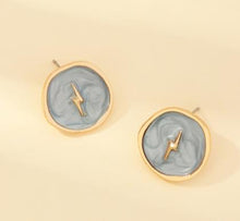 Carica l&#39;immagine nel visualizzatore di Gallery, New Fashion Necklace Alloy Drop Oil Love Heart Moon Lightning Necklaces Elegant Cute Round Party Gift Jewelry For Women