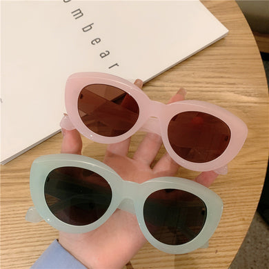 Oval Sunglasses for Women Cat Eye Style UV400 Protection Eyewear Jelly Color Sun Glasses