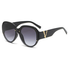 Load image into Gallery viewer, Oversized Round Sunglasses Women Brand Designer Sun glasses Geen Black Mirror Big Frame Rivet Driving Eyewear UV400