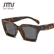Load image into Gallery viewer, Rectangle Sunglasses Women Luxulry Brand Designer Vintage Men Classic Rivet Shades Female Male Eyewear UV400 oculos