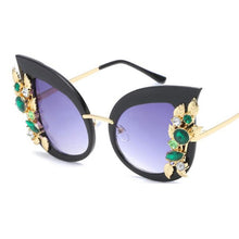 Load image into Gallery viewer, Style Green Diamond Oversized Sunglasses Women Designer  Cat Eye Sunglasses Transparent Frame Vintage Shades