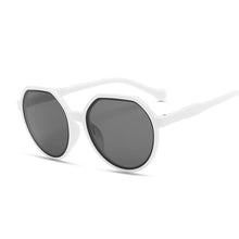 Carica l&#39;immagine nel visualizzatore di Gallery, Irregular Round Sunglasses Women Brand Designer Style Sun Glasses Female Ins Trend Big Frame Mirror Oculos De Sol